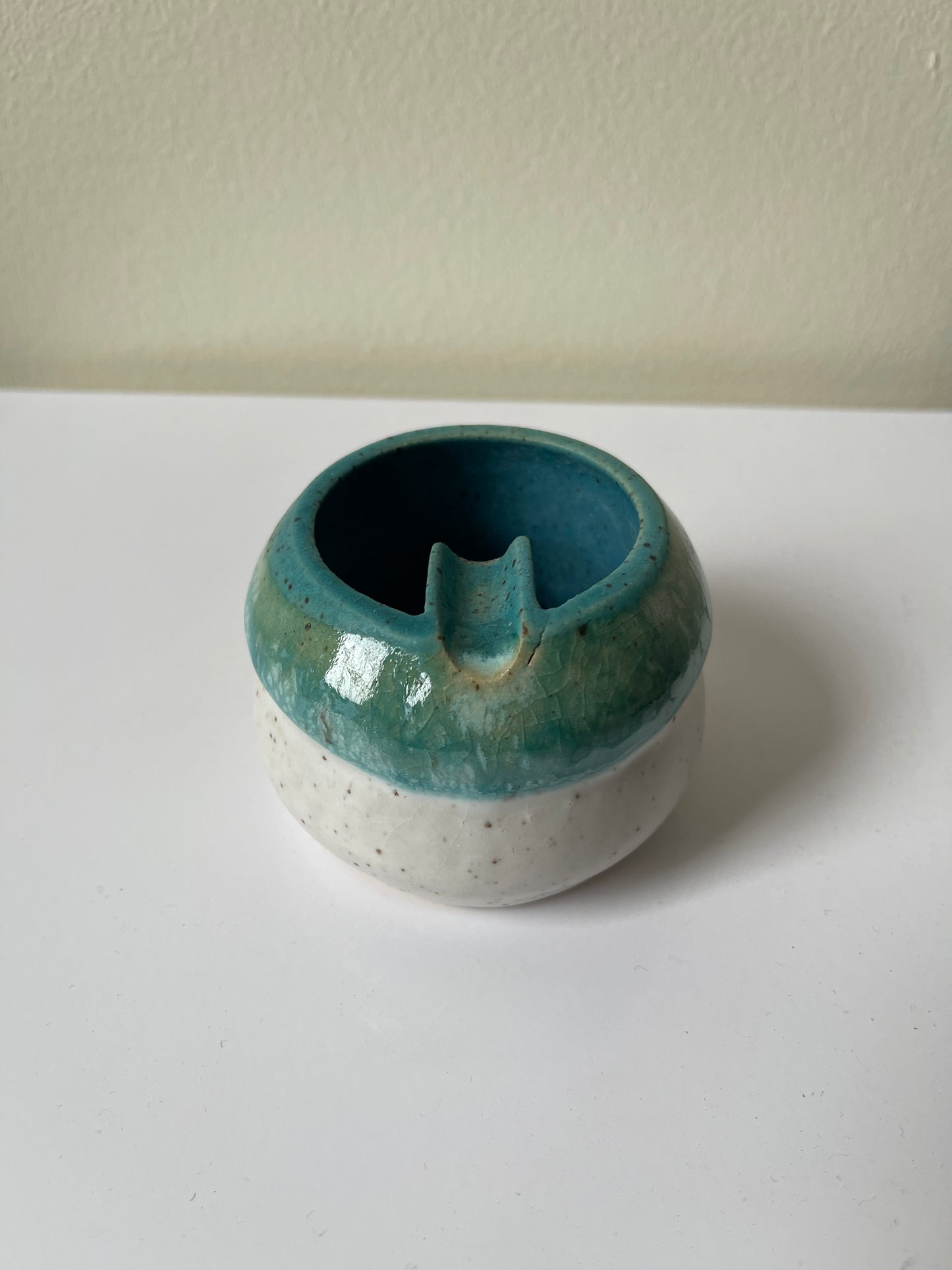 Teal & White Small Ashtray
